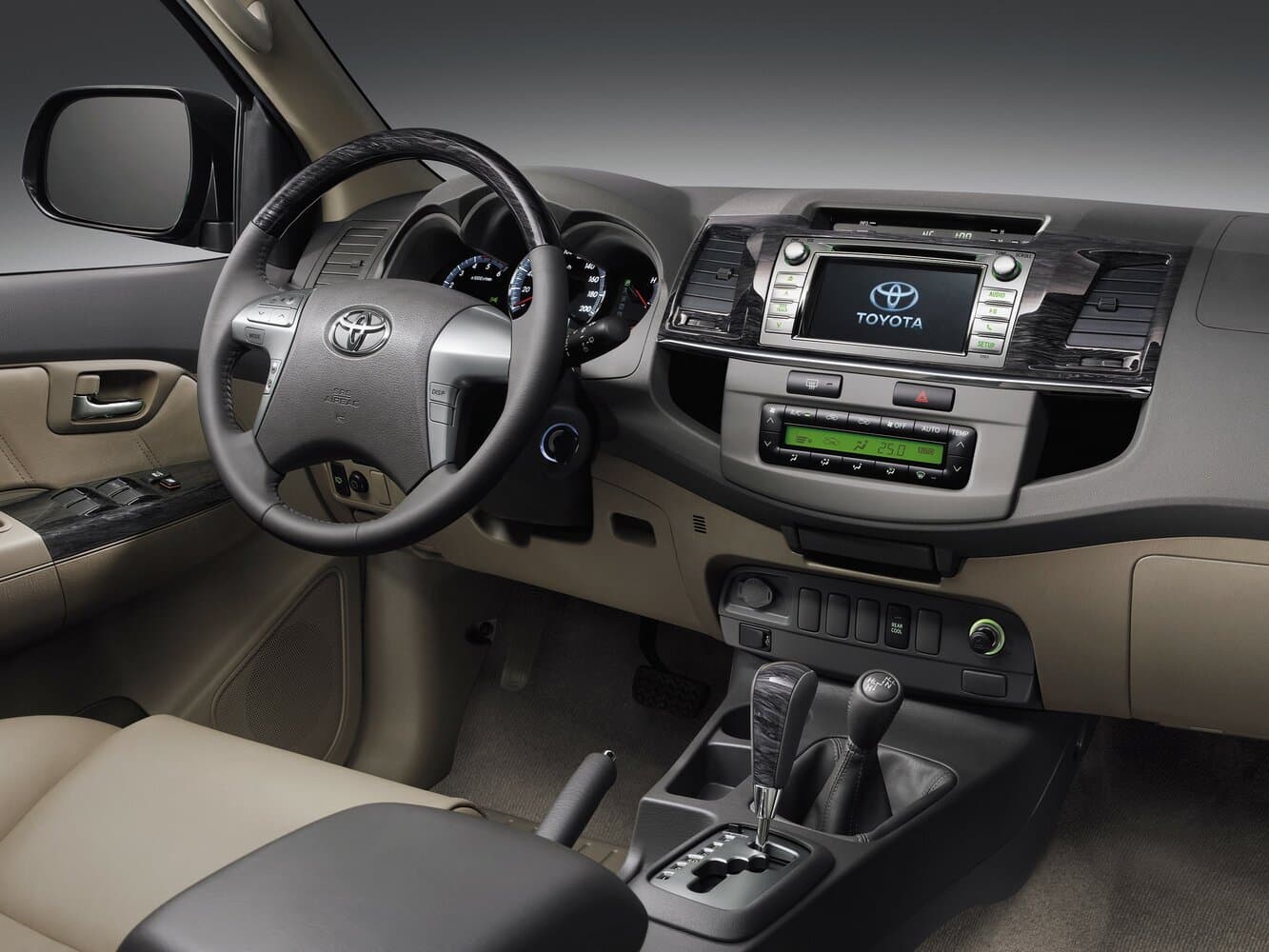 Toyota Fortuner I Рестайлинг 2 Внедорожник 5 дв., фото 6