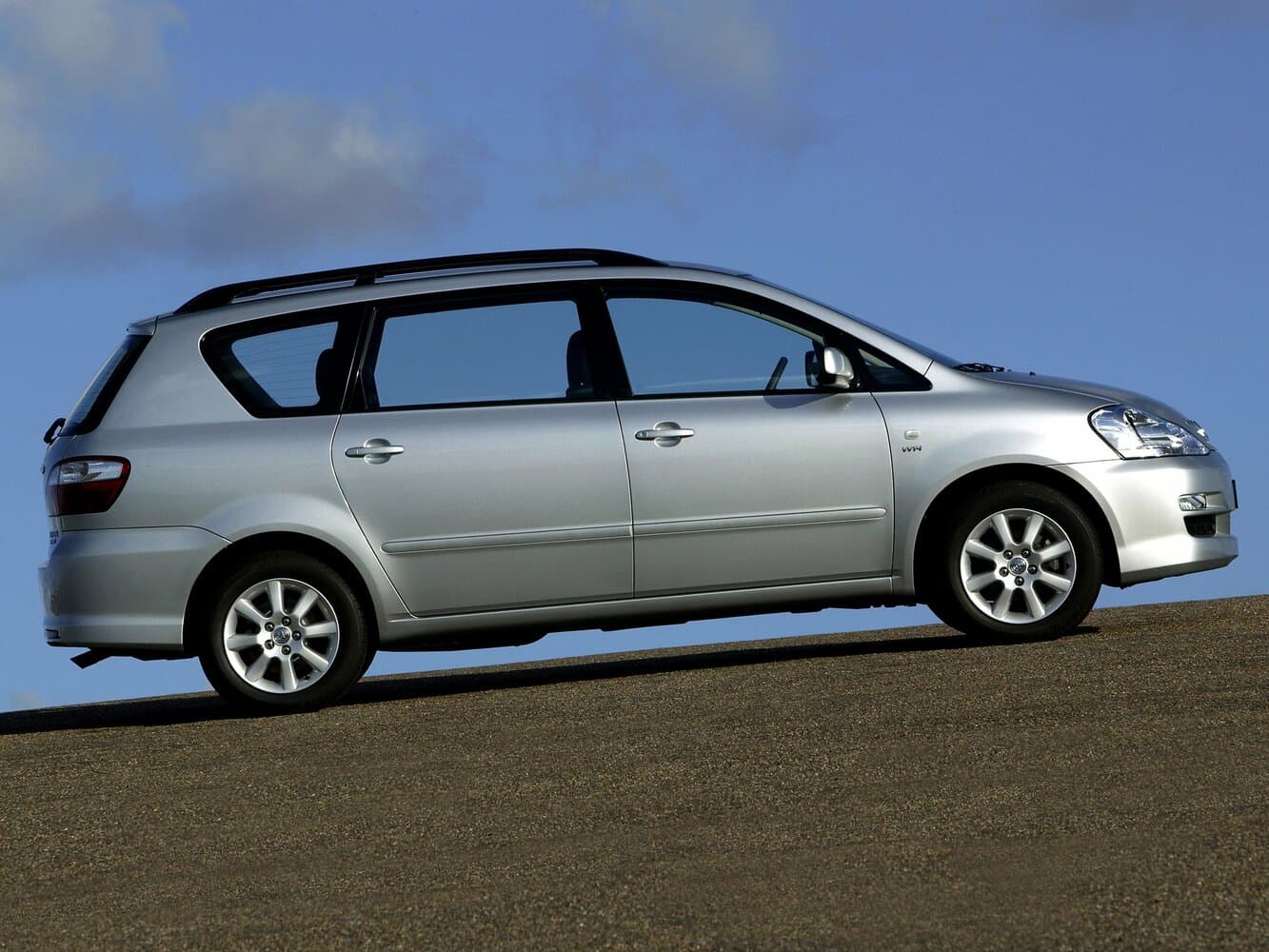 Toyota, Avensis Verso, I Рестайлинг, 2009, фото 2