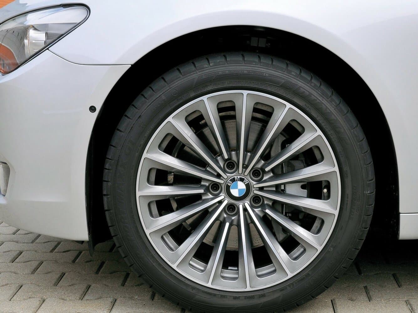 BMW 7 series V (F01/F02/F04) Седан, фото 19