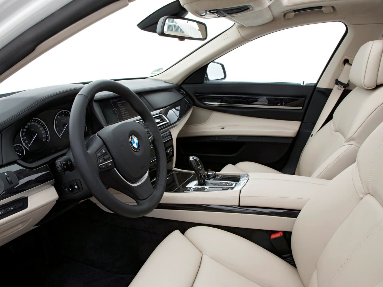 BMW 7 series V (F01/F02/F04) Седан Long, фото 14