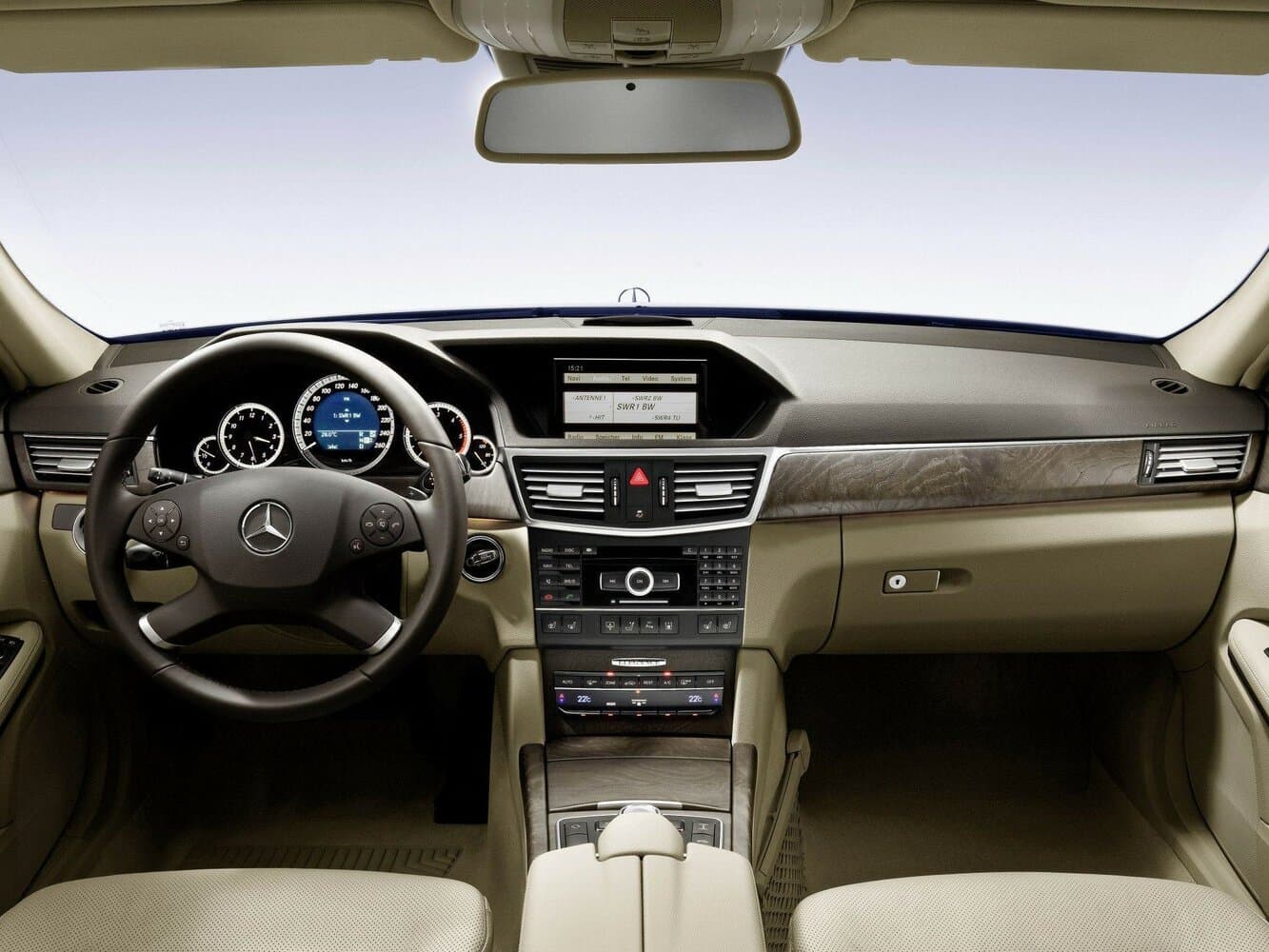 Mercedes-Benz E-Class IV (W212, S212, C207) Седан, фото 6