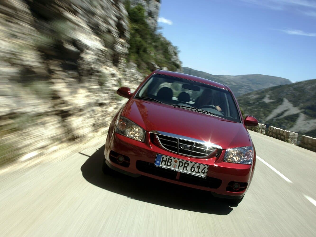 Kia Cerato I Хэтчбек 5 дв., фото 3