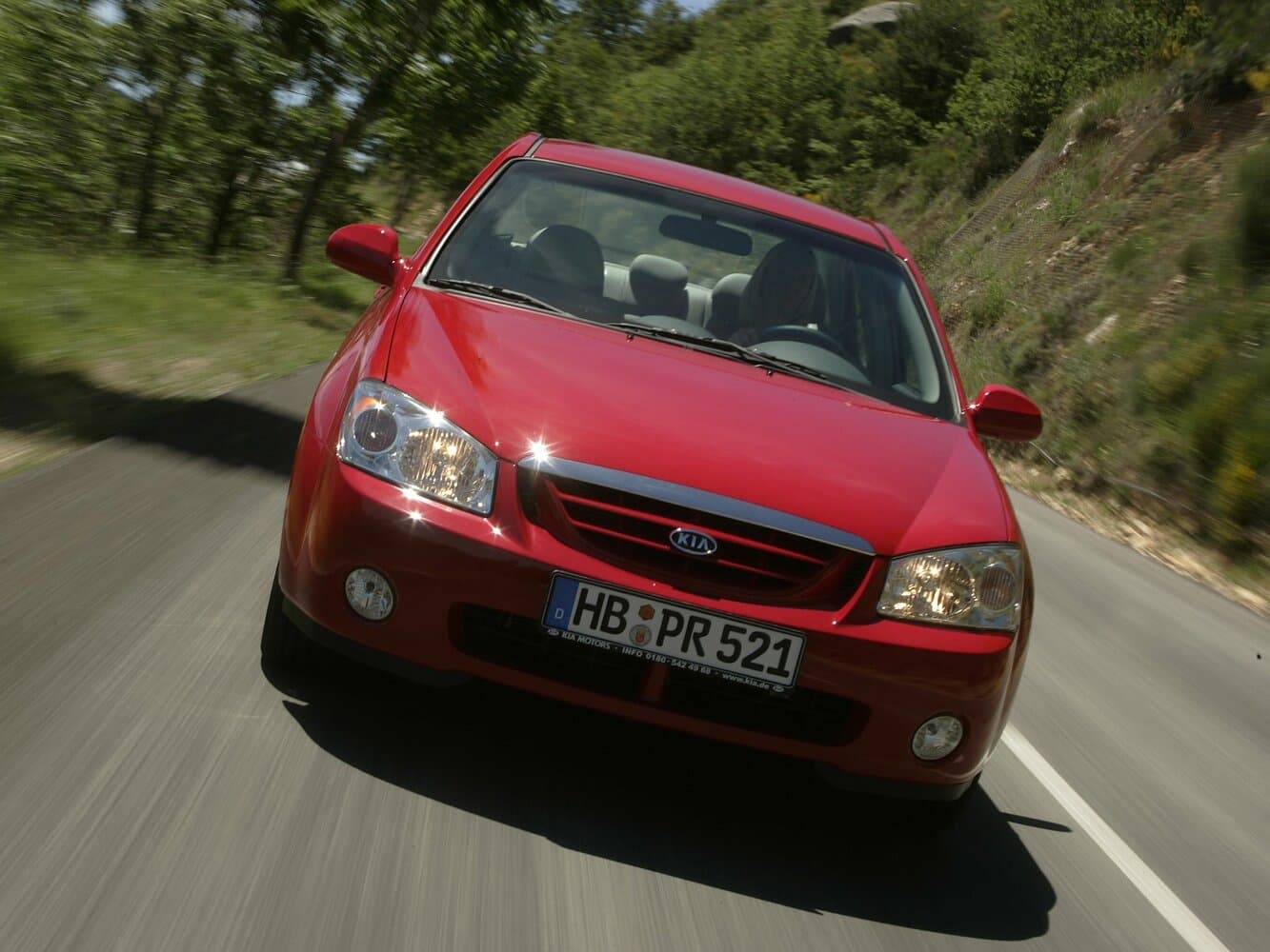 Kia Cerato I Седан, фото 3