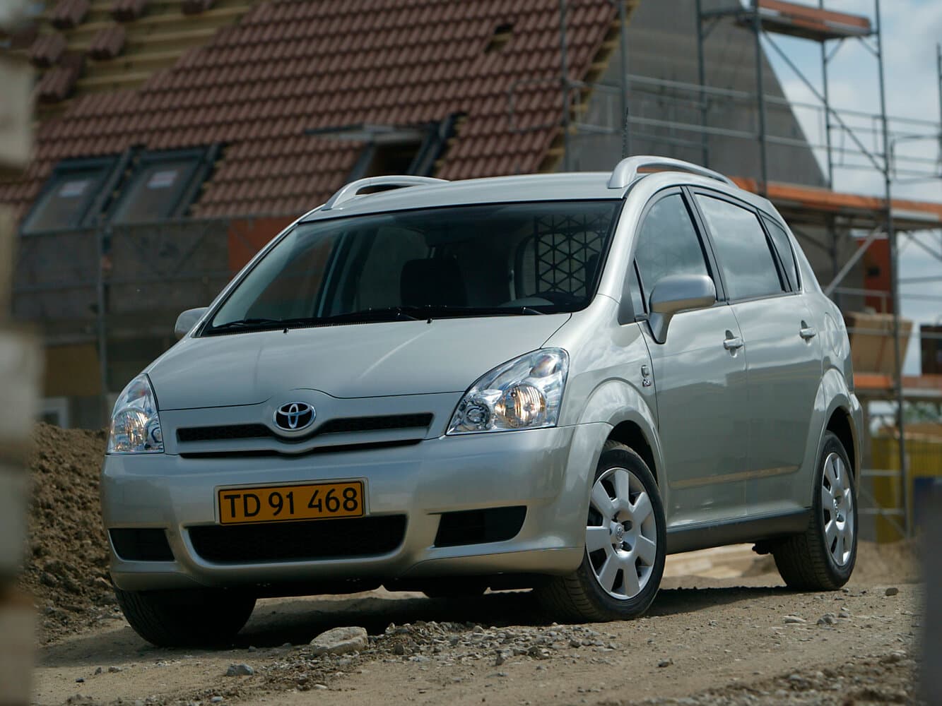 Toyota Corolla Verso I Рестайлинг Компактвэн, фото 3