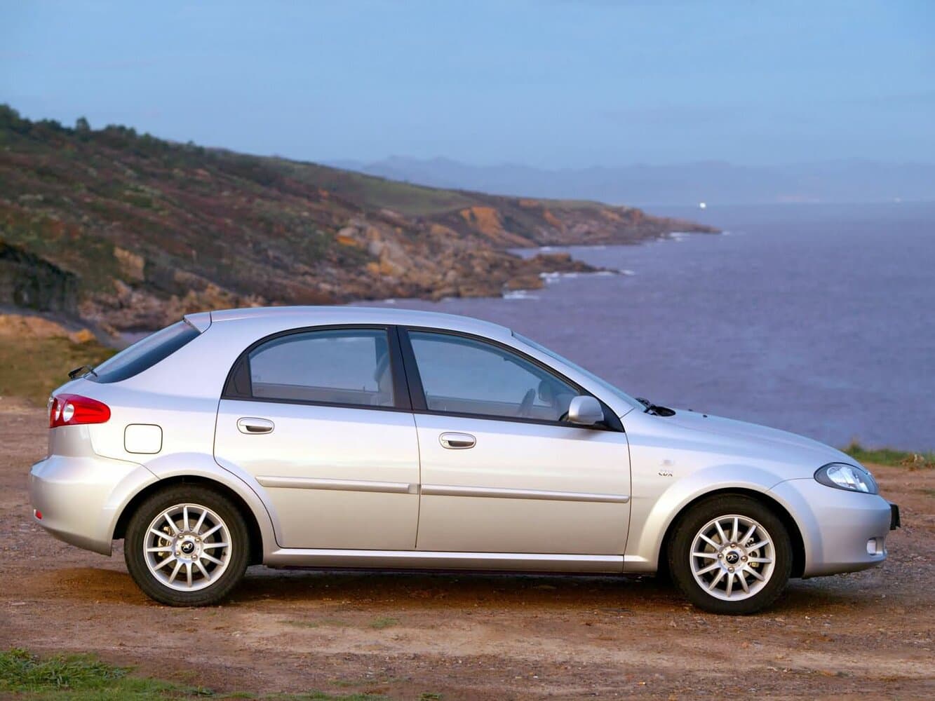 Daewoo Lacetti Хэтчбек 5 дв., фото 2