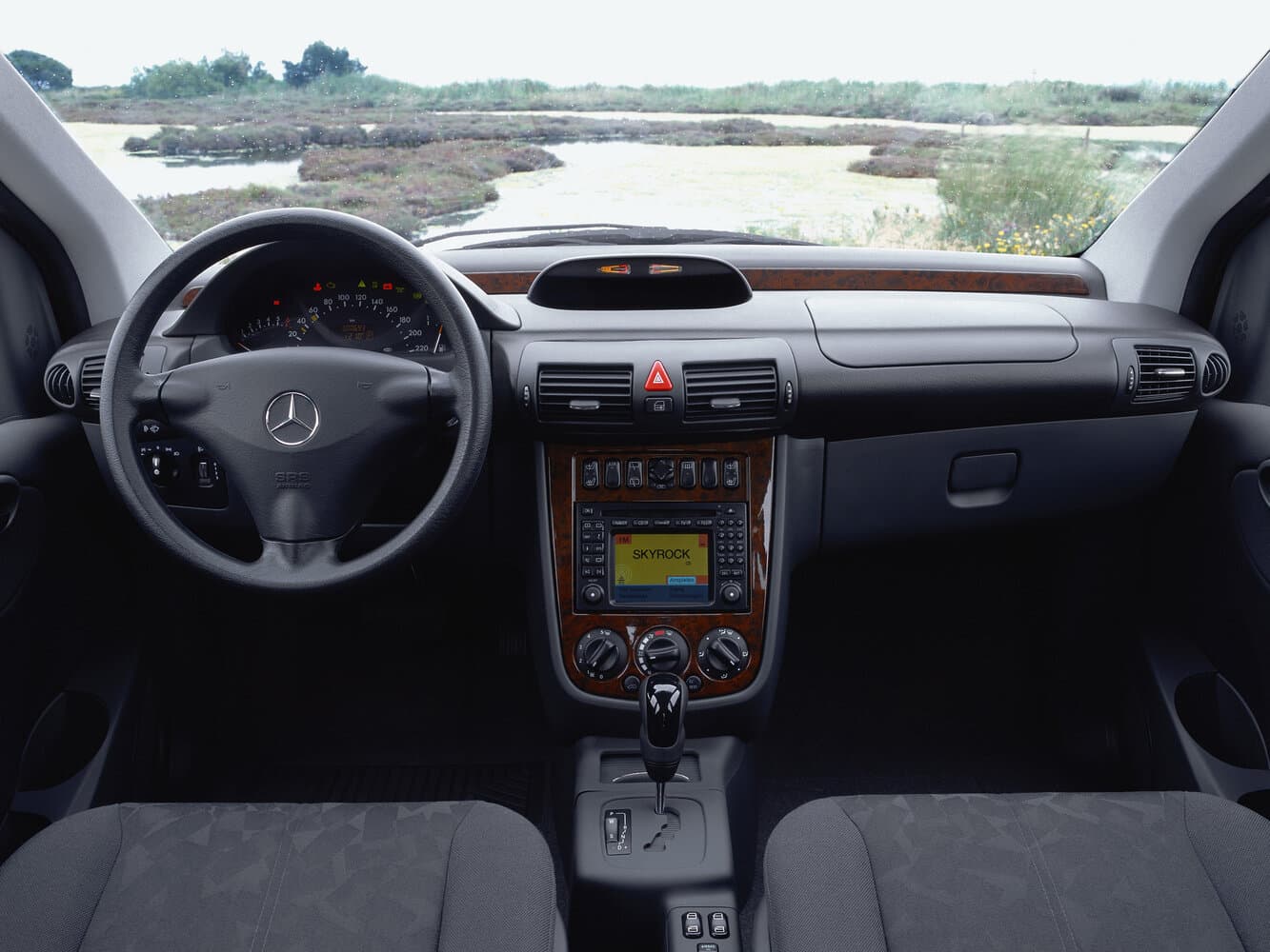 Mercedes-Benz Vaneo Компактвэн, фото 6