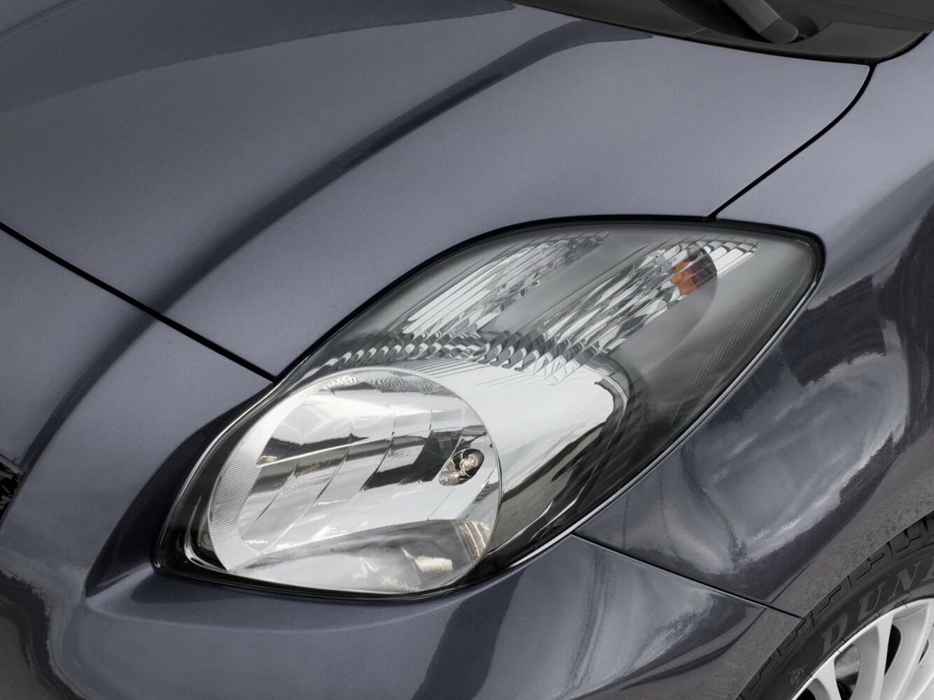 Toyota Yaris II Рестайлинг Хэтчбек 3 дв., фото 13