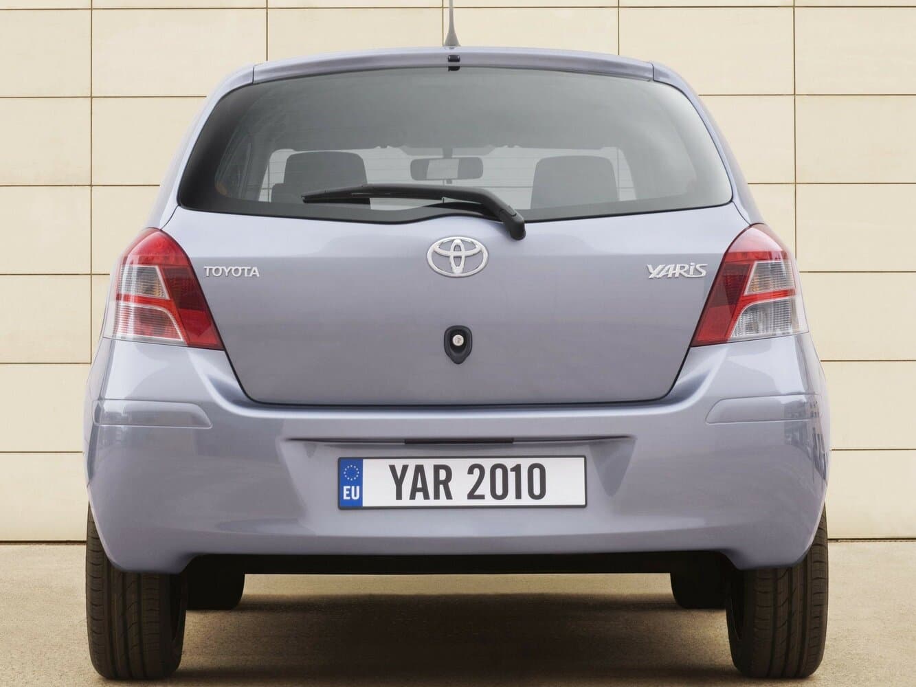 Toyota Yaris II Рестайлинг Хэтчбек 5 дв., фото 4
