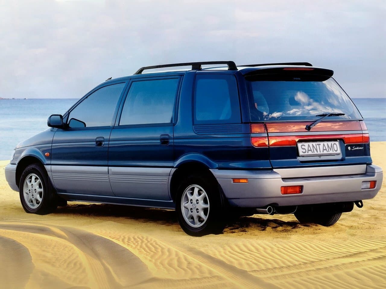 Hyundai Santamo Компактвэн, фото 3
