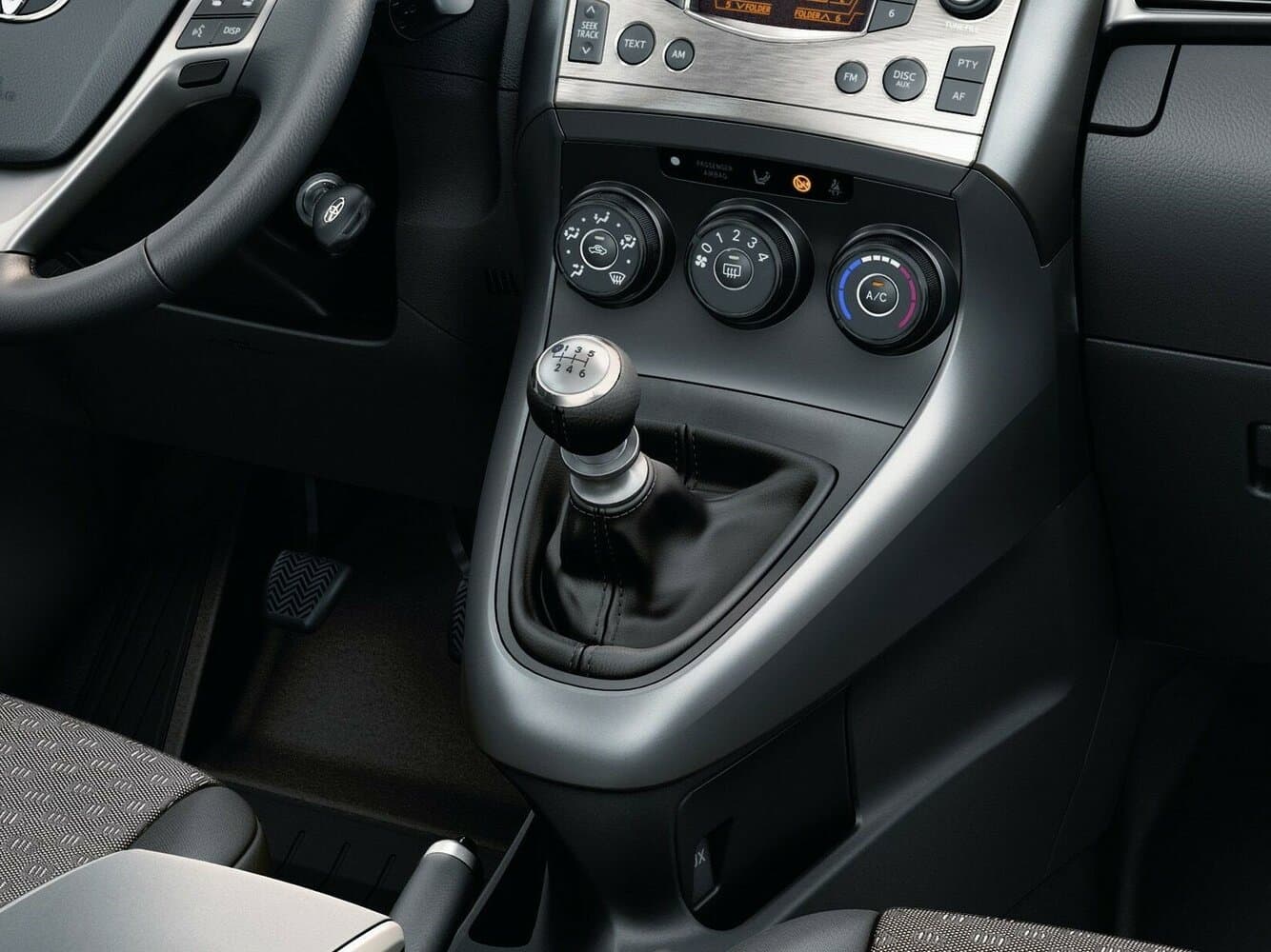 Toyota Verso I Компактвэн, фото 13