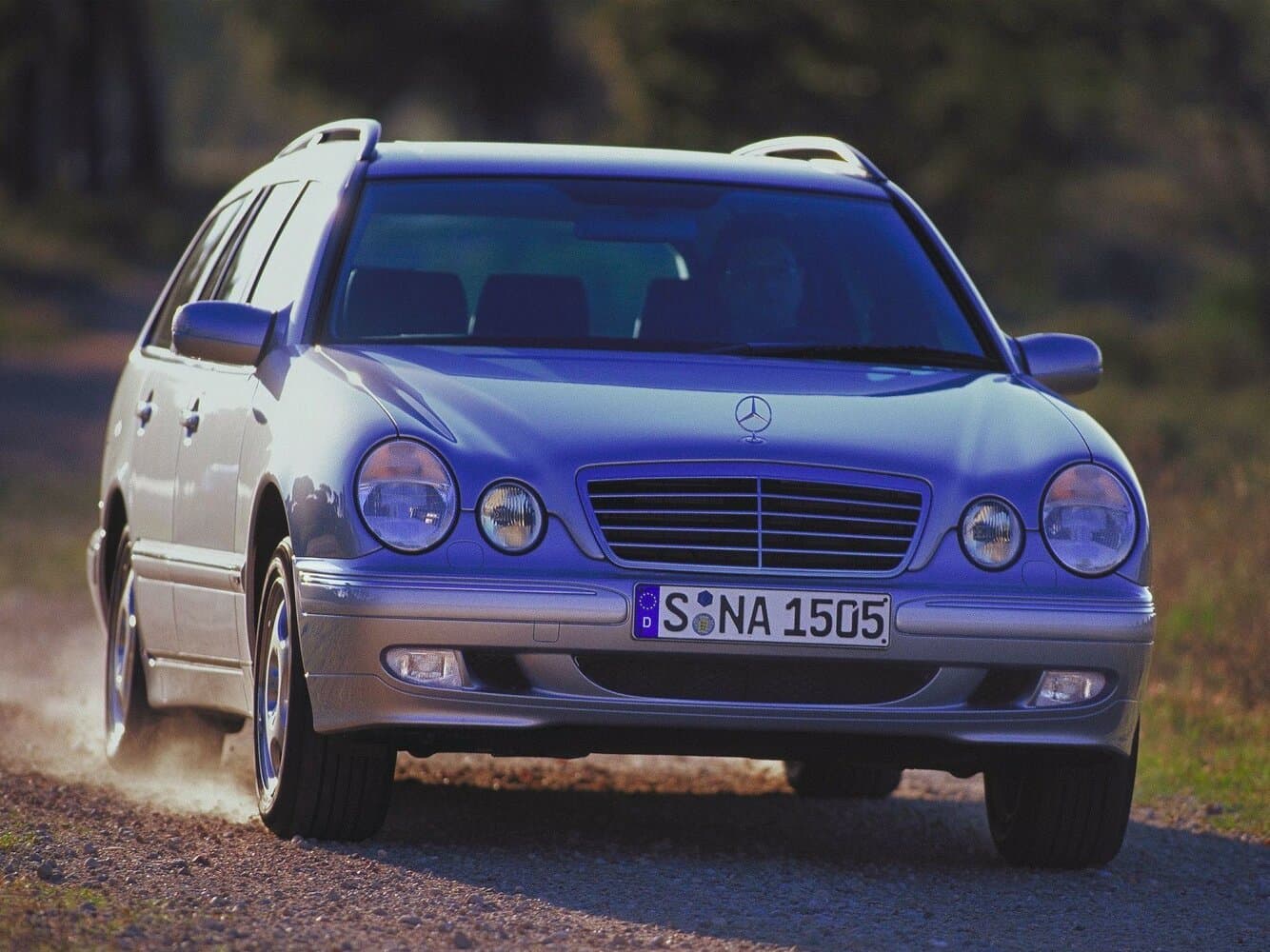 Mercedes-Benz E-Class II (W210, S210) Рестайлинг Универсал 5 дв., фото 3