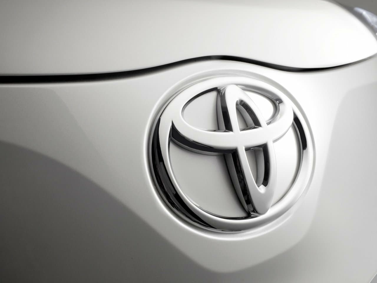 Toyota iQ Хэтчбек 3 дв., фото 17
