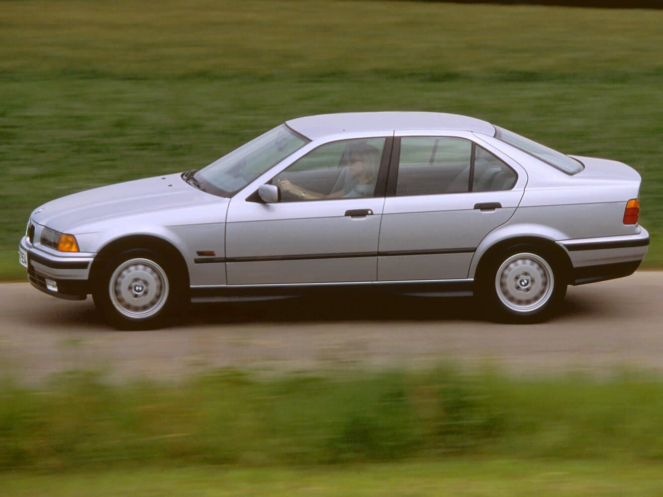 BMW 3 series III (E36) Седан, фото 2