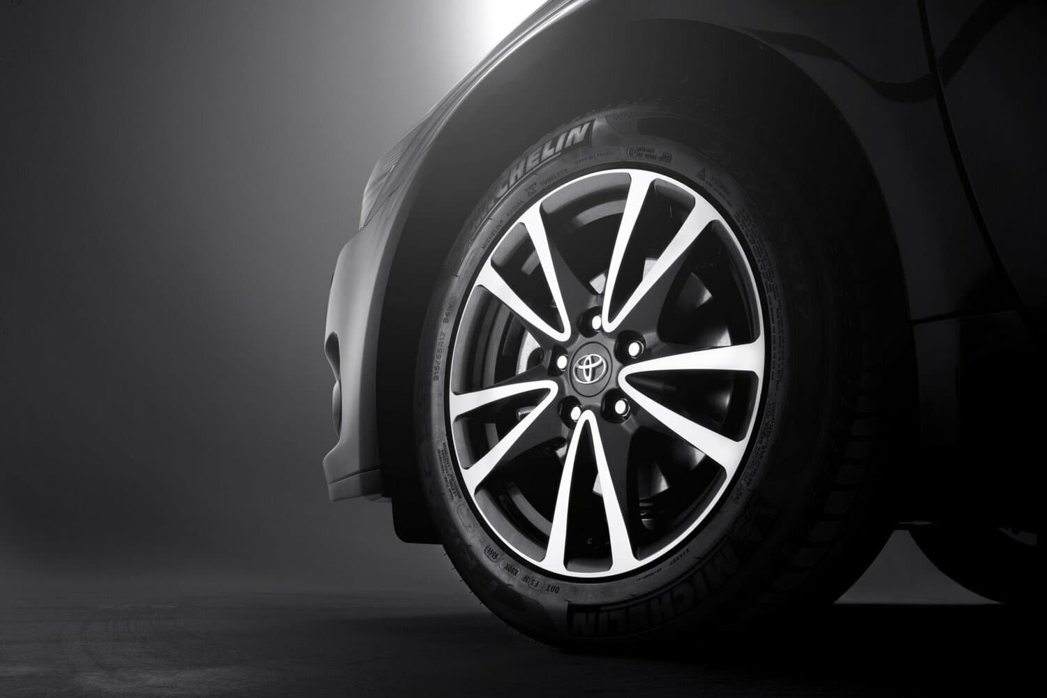 Toyota Avensis III Рестайлинг Седан, фото 13