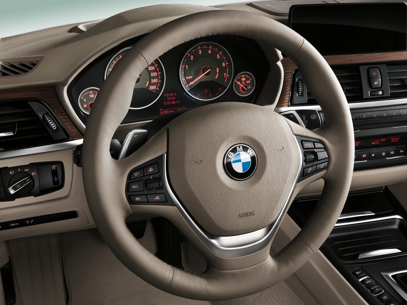 BMW 3 series VI (F3x) Седан, фото 10