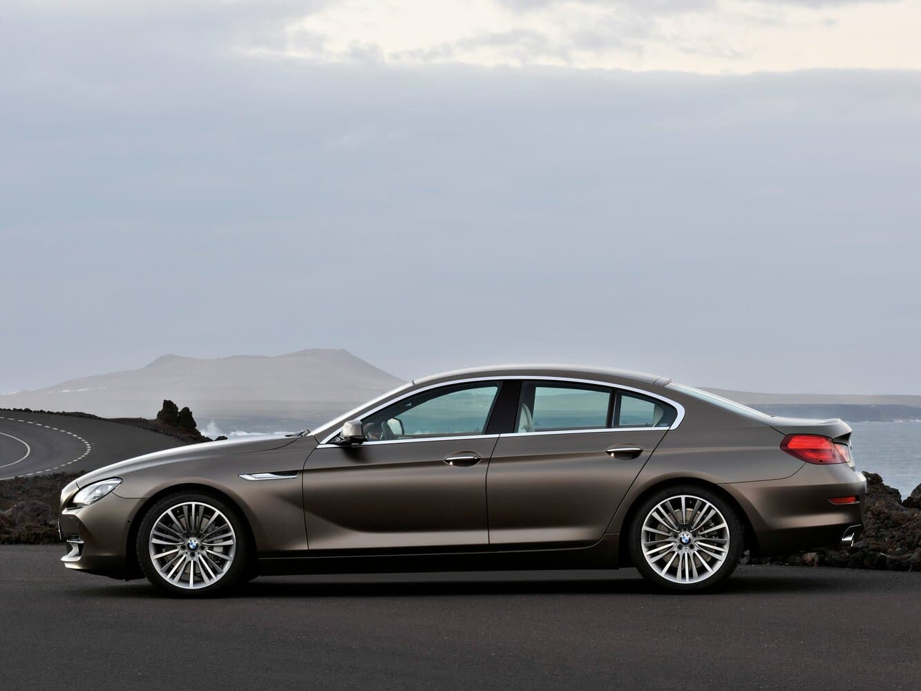 BMW 6 series III (F06/F13/F12) Седан Gran Coupe, фото 2