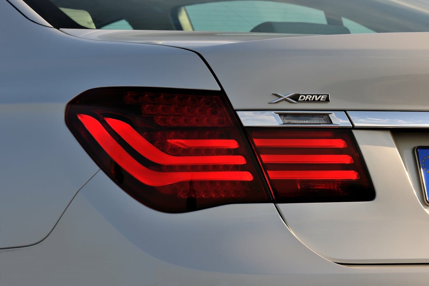BMW 7 series V (F01/F02/F04) Рестайлинг Седан, фото 15