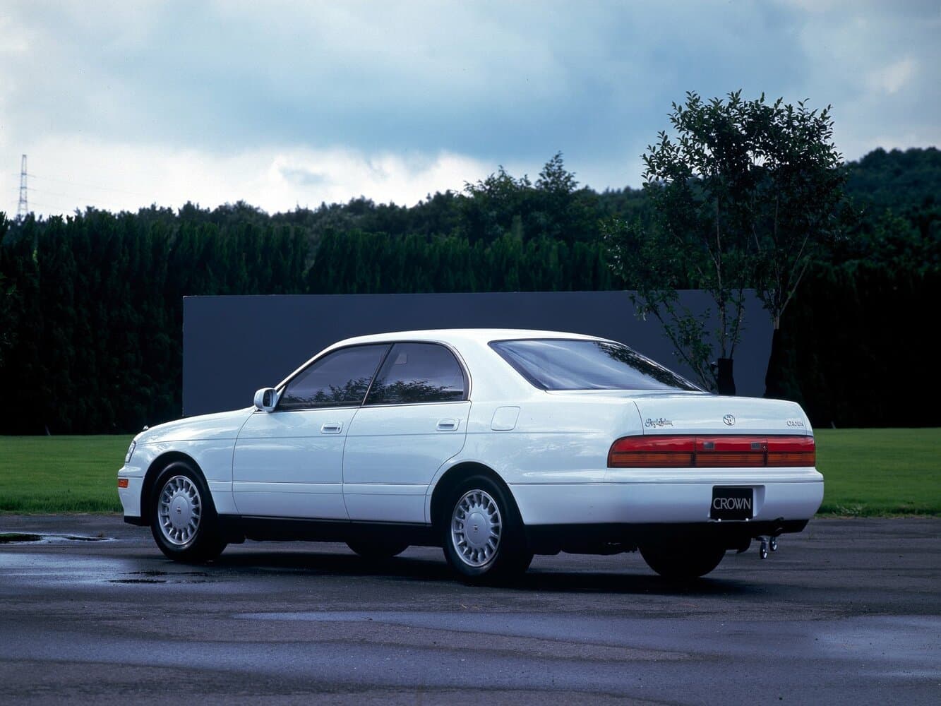 Toyota Crown IX (S140) Седан, фото 2