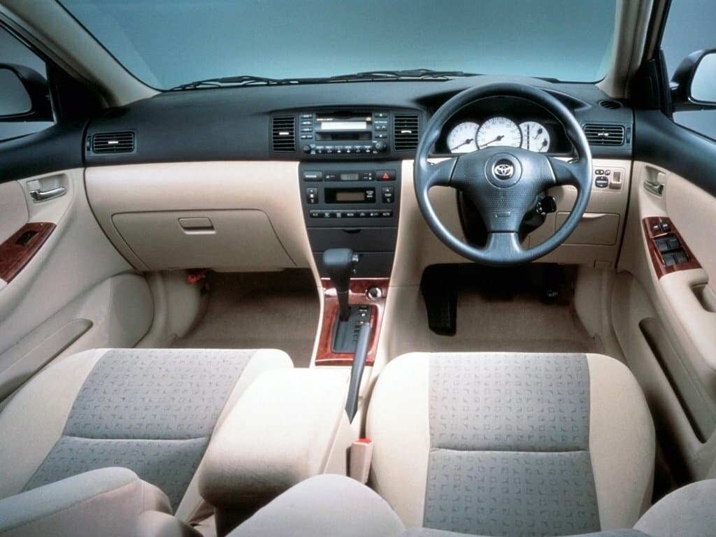 Toyota Allex I Хэтчбек 5 дв., фото 3