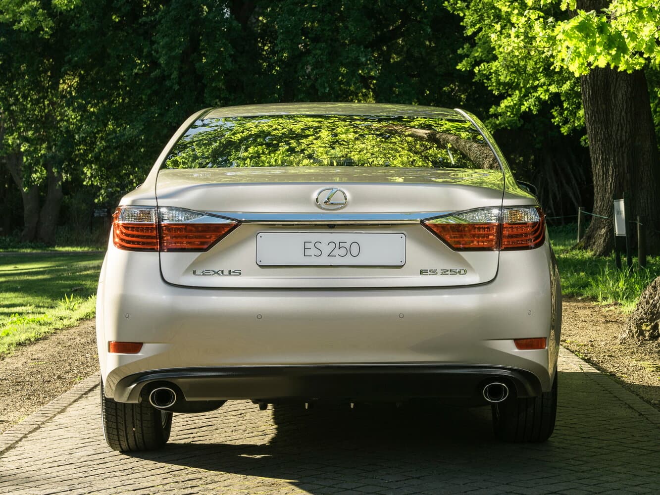Lexus ES VI Седан, фото 4