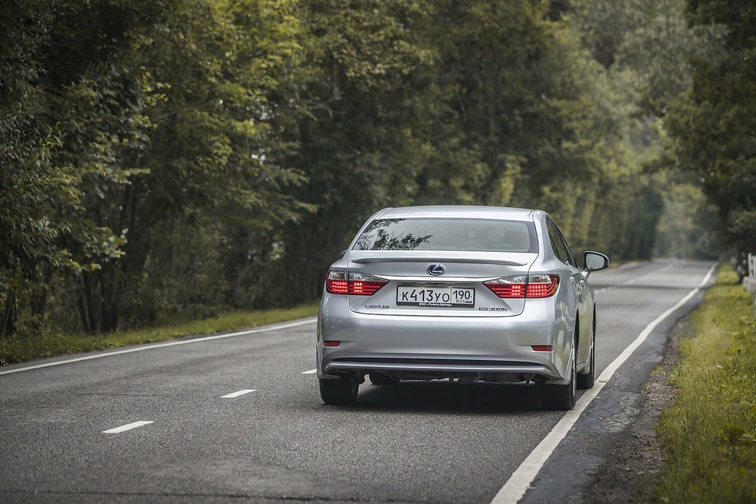 Lexus ES VI Седан, фото 18