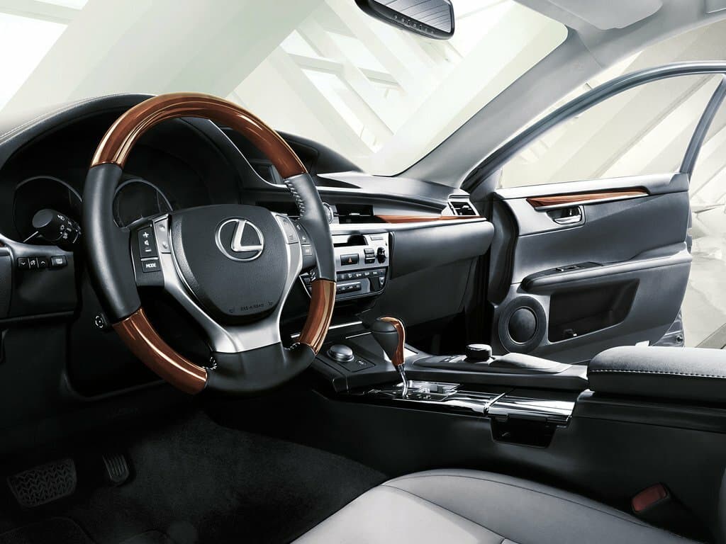 Lexus ES VI Седан, фото 11