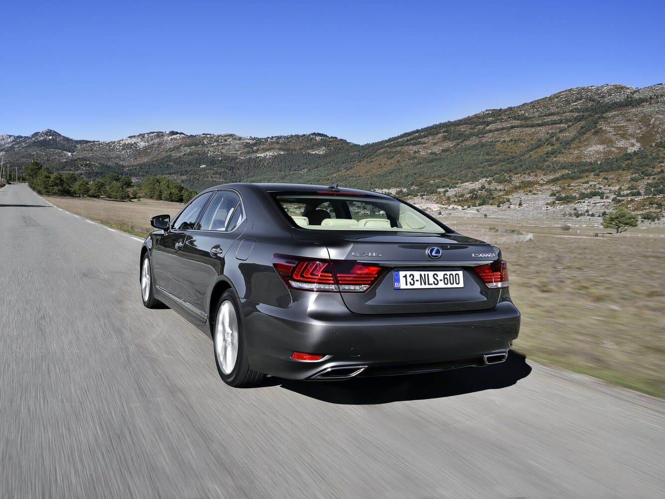 Lexus LS IV Рестайлинг 2 Седан Long, фото 4
