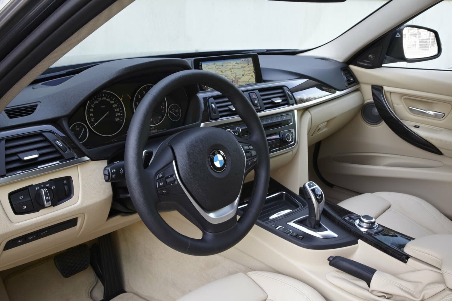 BMW 3 series VI (F3x) Универсал 5 дв., фото 14